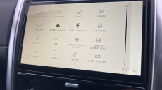 Land Rover Discovery 3.0 D300 Dynamic SE 5dr Auto Diesel Station Wagon